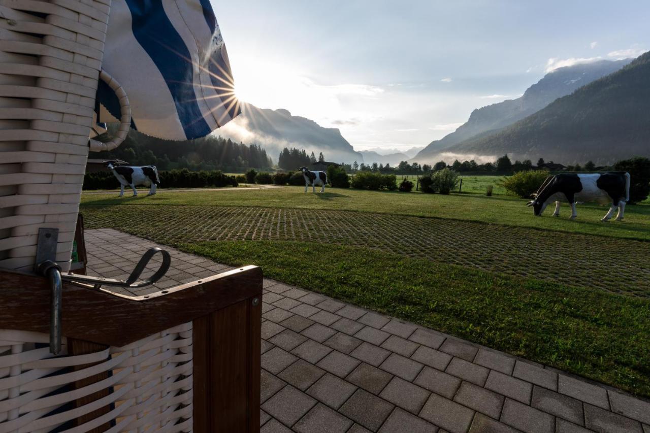 Kuhotel By Rilano Bald Elaya Hotel Steinplatte Waidring Bagian luar foto