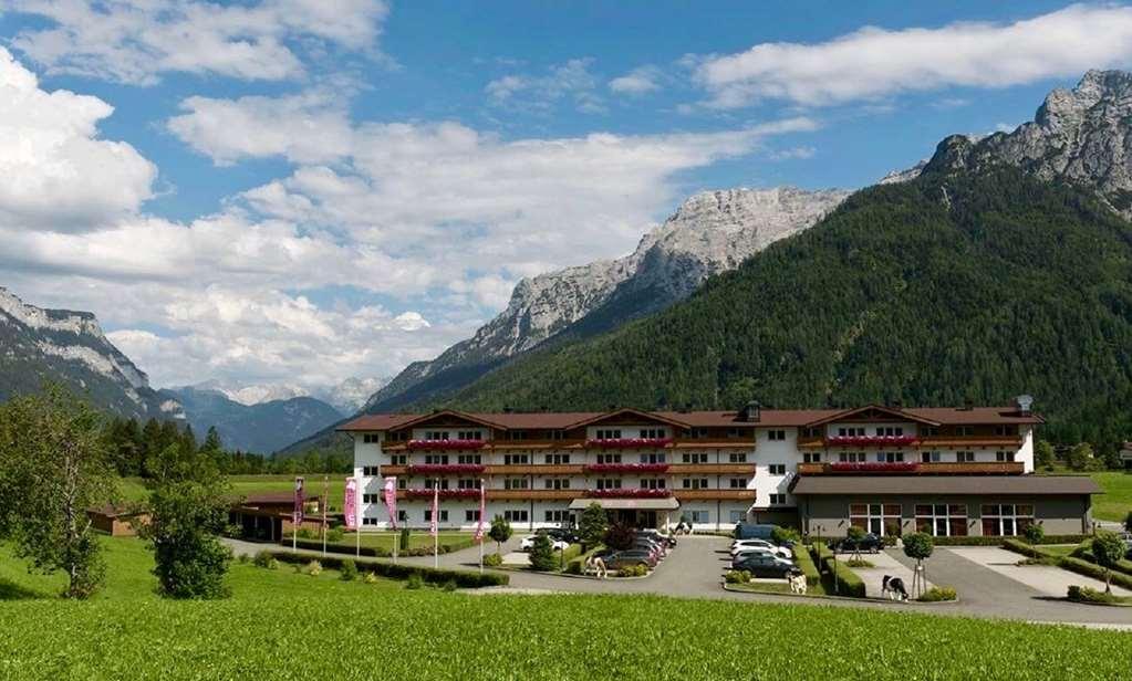 Kuhotel By Rilano Bald Elaya Hotel Steinplatte Waidring Bagian luar foto