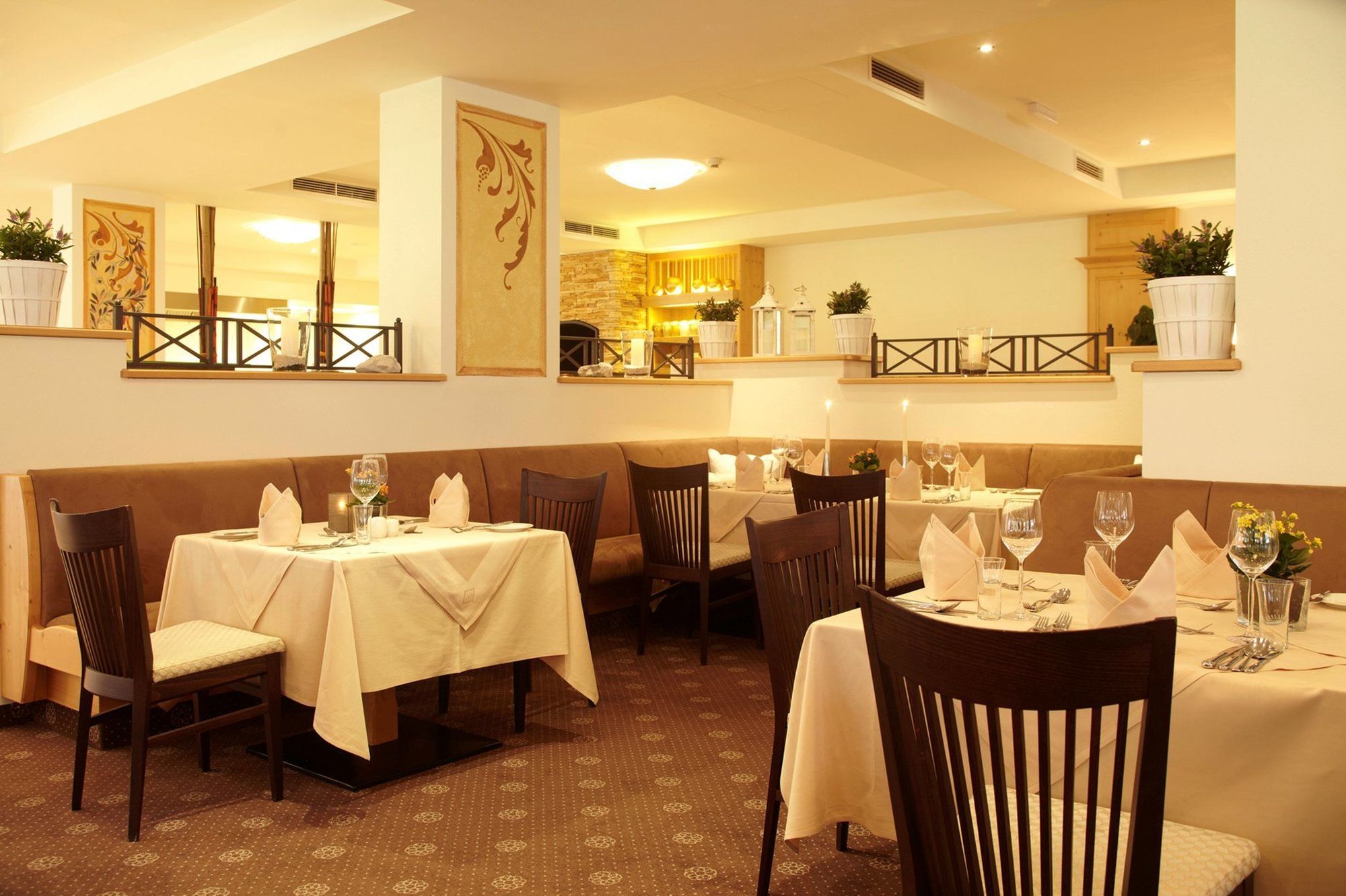 Kuhotel By Rilano Bald Elaya Hotel Steinplatte Waidring Restoran foto
